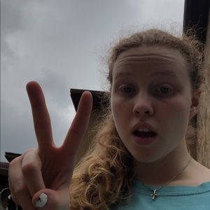 Meet your Posher, Annabelle